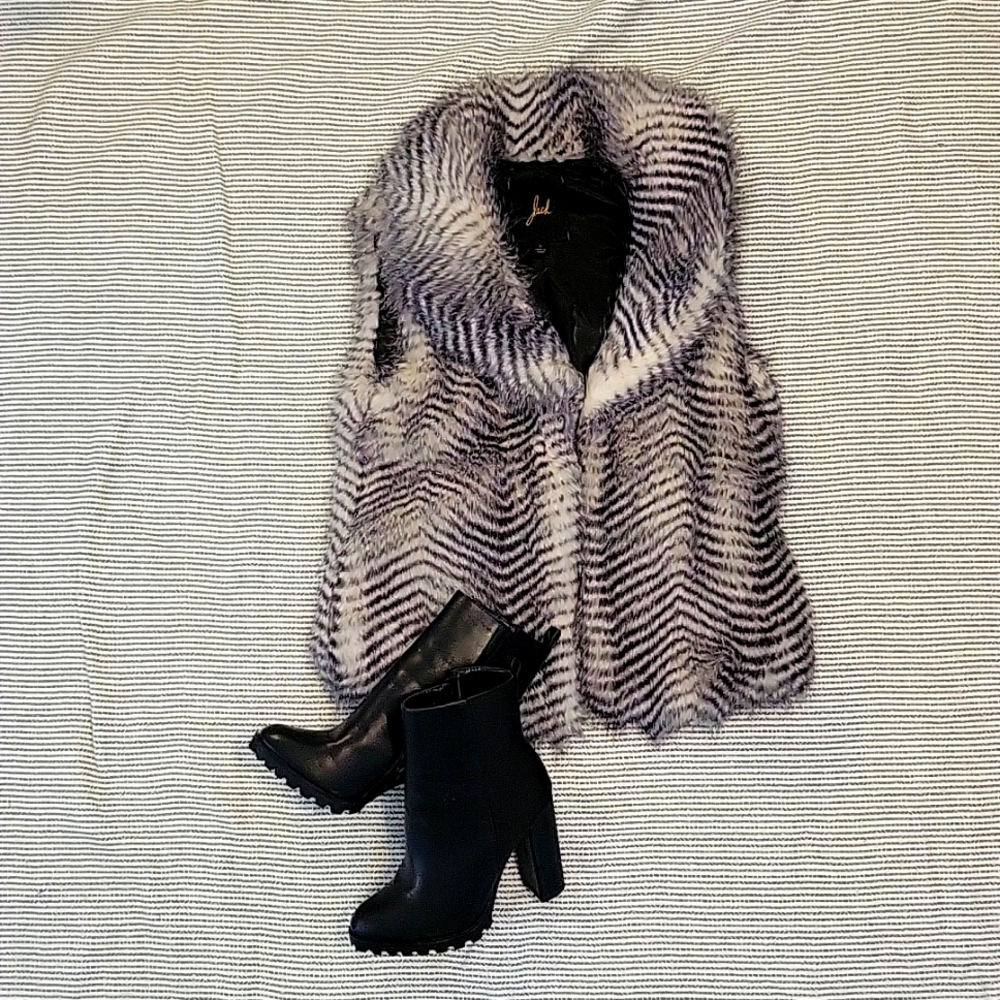 Jack by BB Dakota striped faux fur vest
